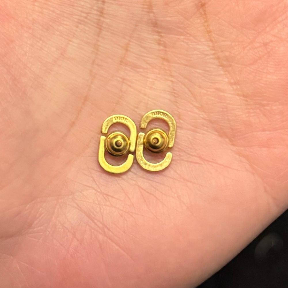 Dior Earring - Picture 10 of 10